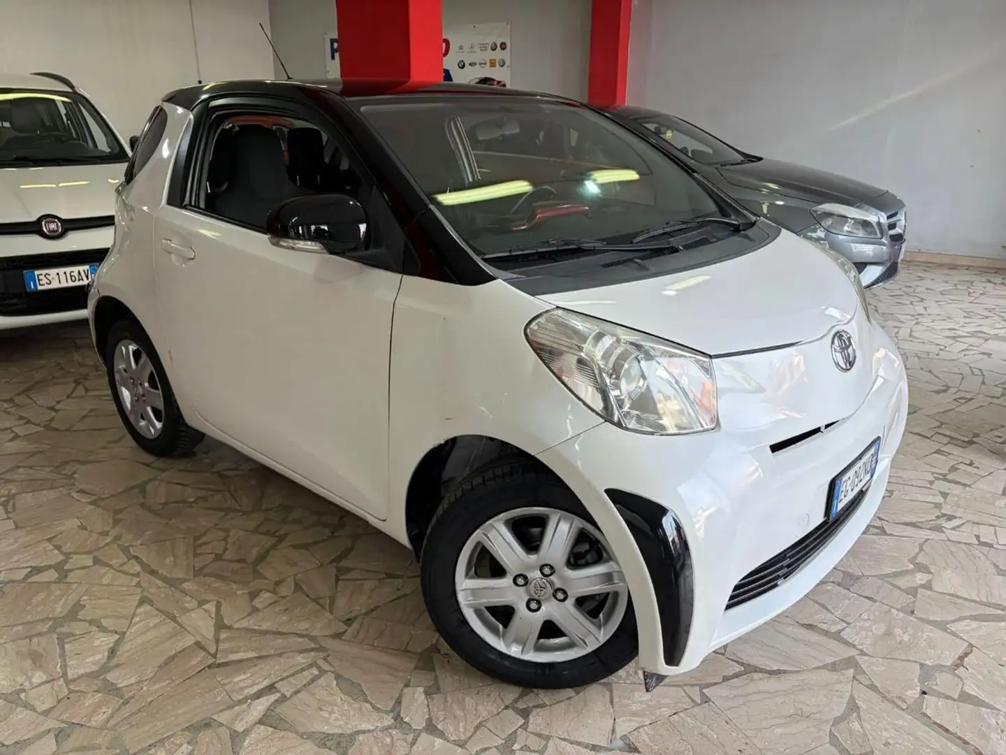 Toyota iQ 1.0 Sol Bianco - 1