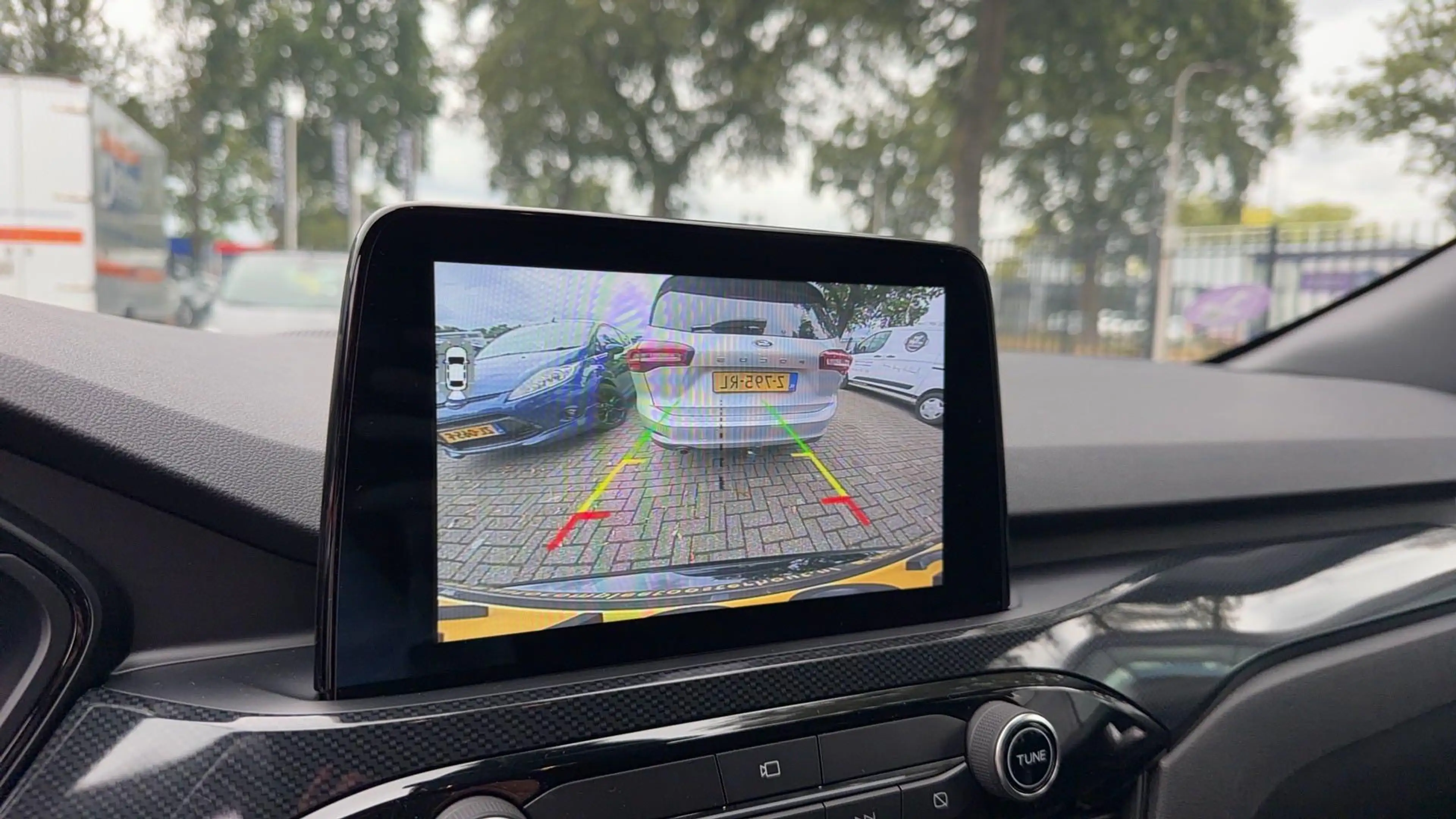 Ford Kuga 1.5 EcoBoost ST-Line X — photo 13