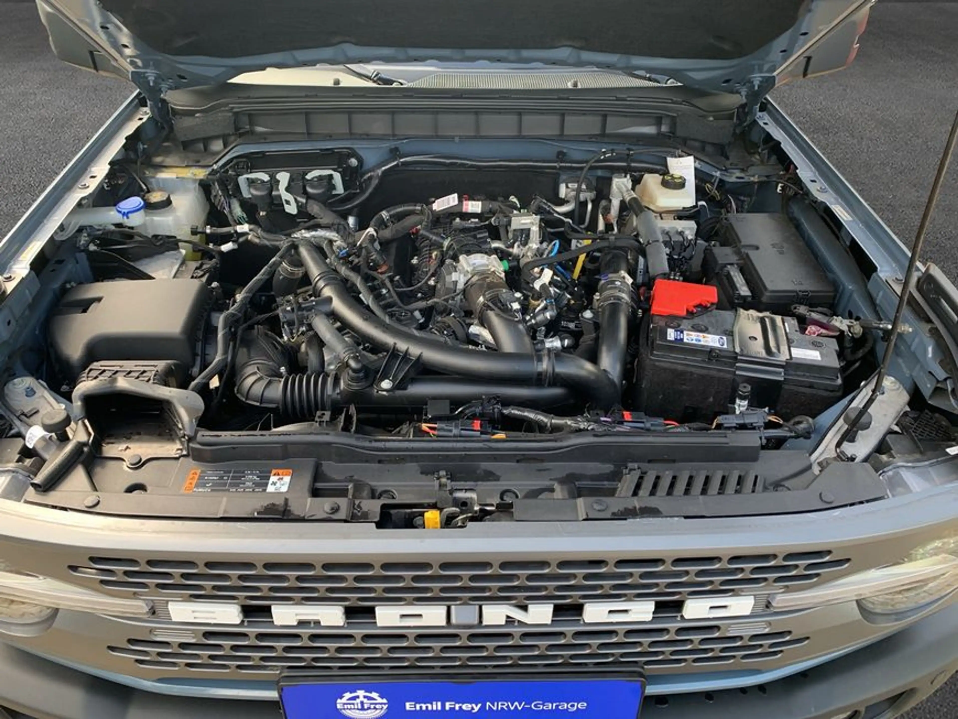 Ford Bronco 2.7 EcoBoost V6 Badlands LEDER+NAVI+ — photo 8