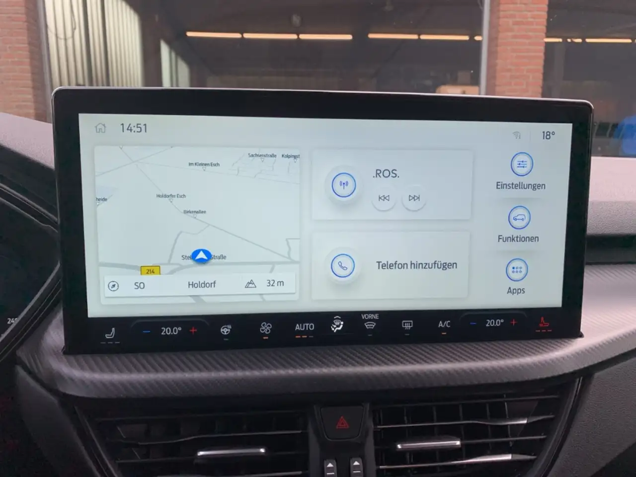 Ford Kuga Hybrid ST-Line X AHK-klappbar Navi Leder Digitales 14
