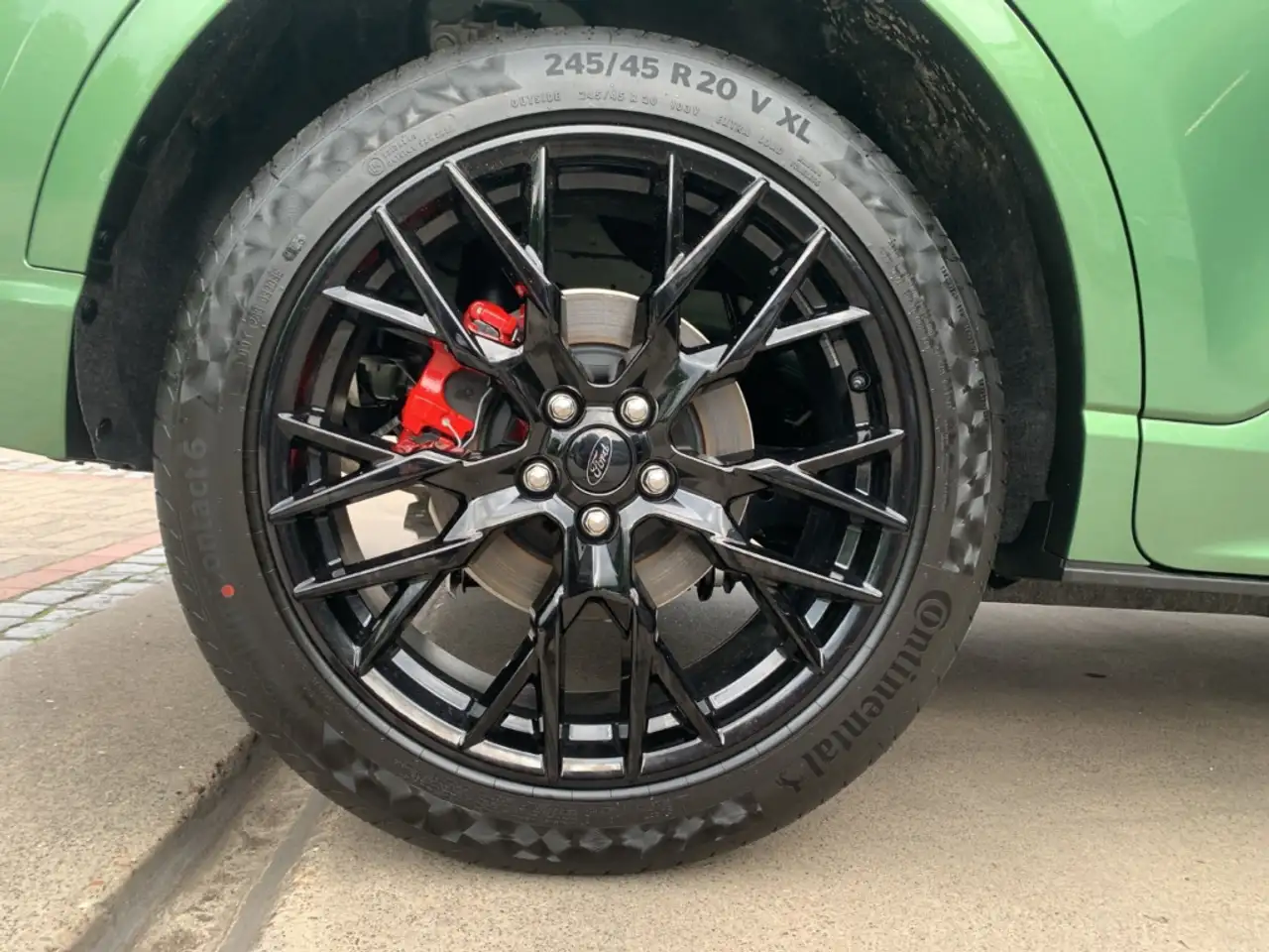 Ford Kuga Hybrid ST-Line X AHK-klappbar Navi Leder Digitales 9