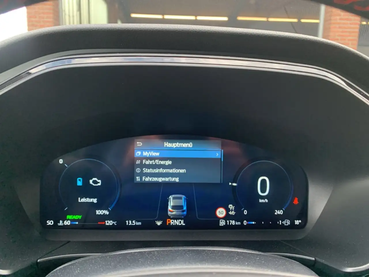 Ford Kuga Hybrid ST-Line X AHK-klappbar Navi Leder Digitales 13