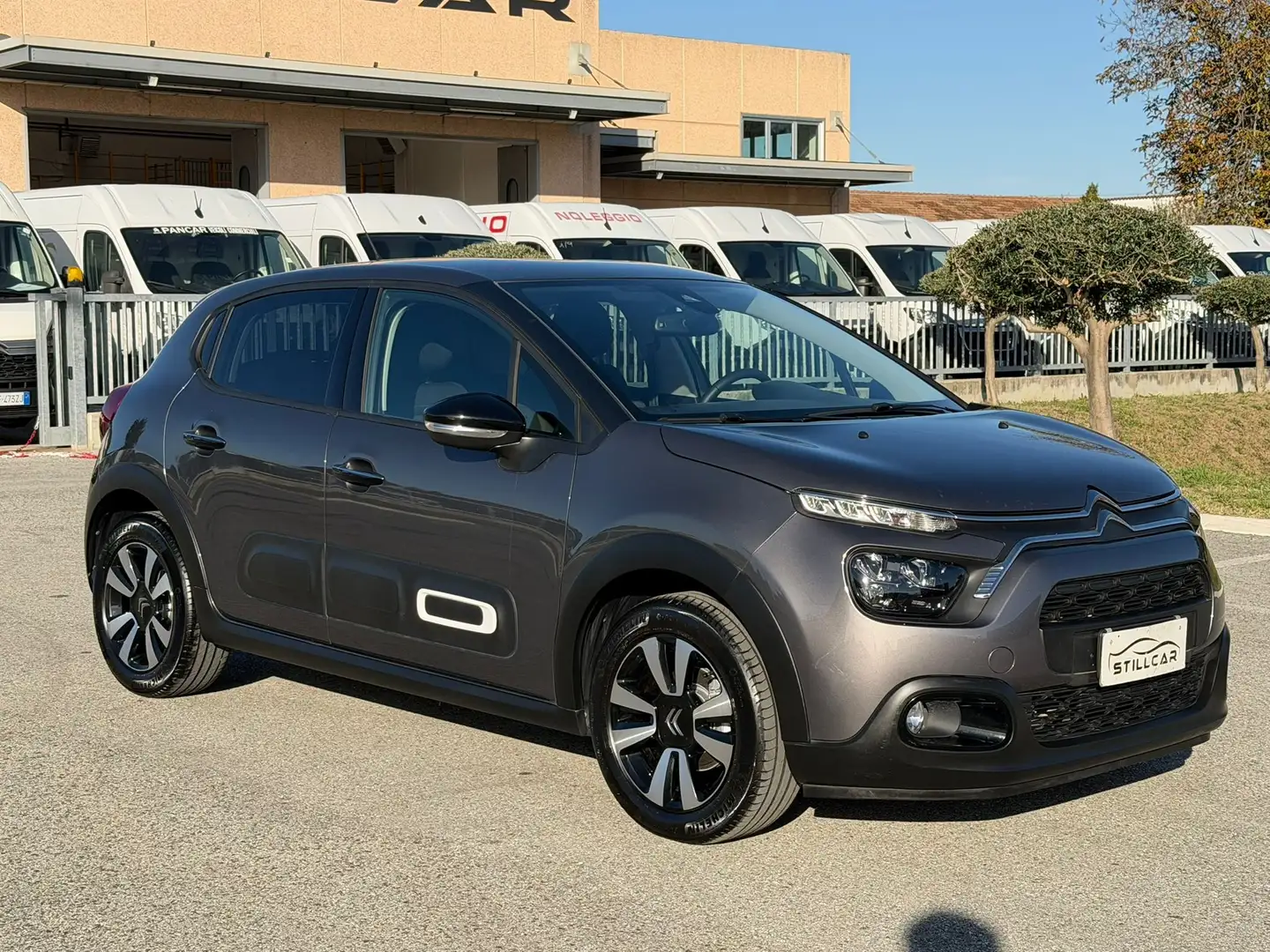 Citroen C3 C3 1.2 puretech Max Gris - 1