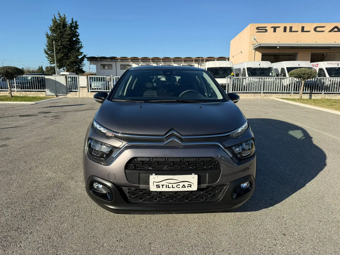 Citroen C3 C3 1.2 puretech Max Gris - 2