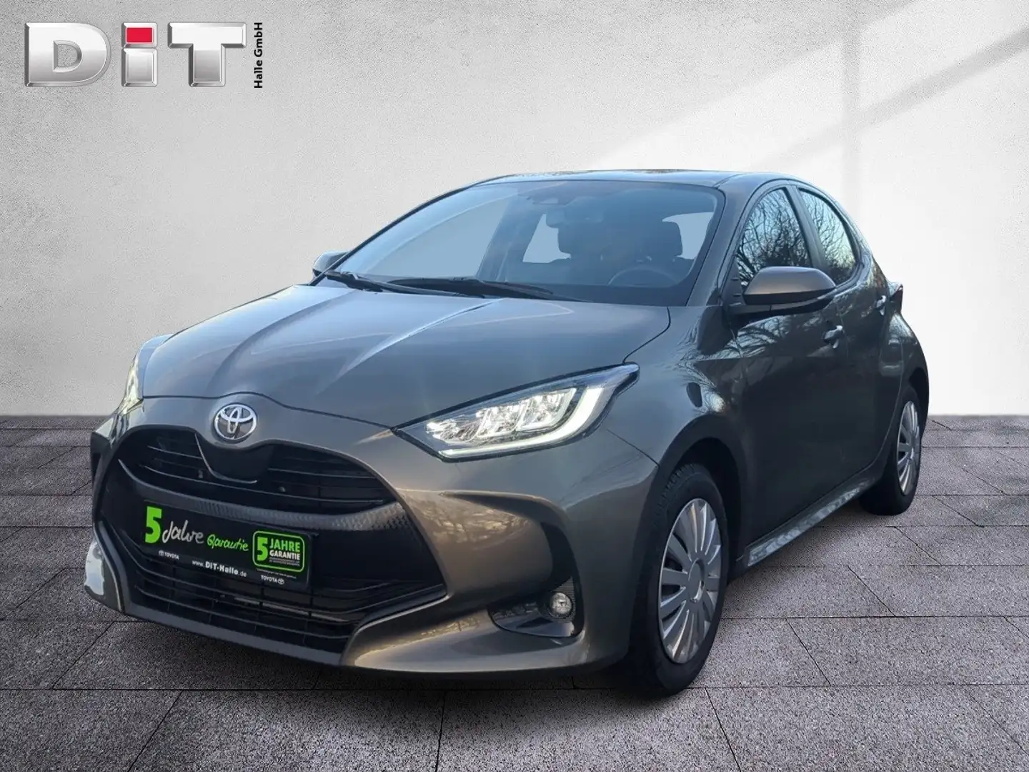 Toyota Yaris 1.5 D Team Deutschland Klima Kamera Sitzhzg Grau - 1