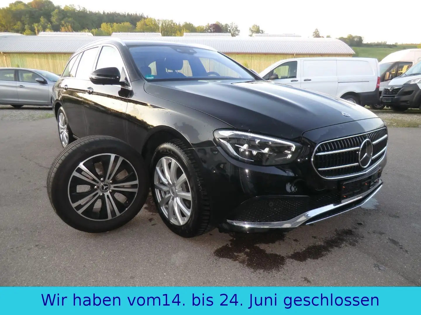 Mercedes-Benz E 220 T Park Paket/AHK schwenkbar/Sommer+Winter Noir - 1