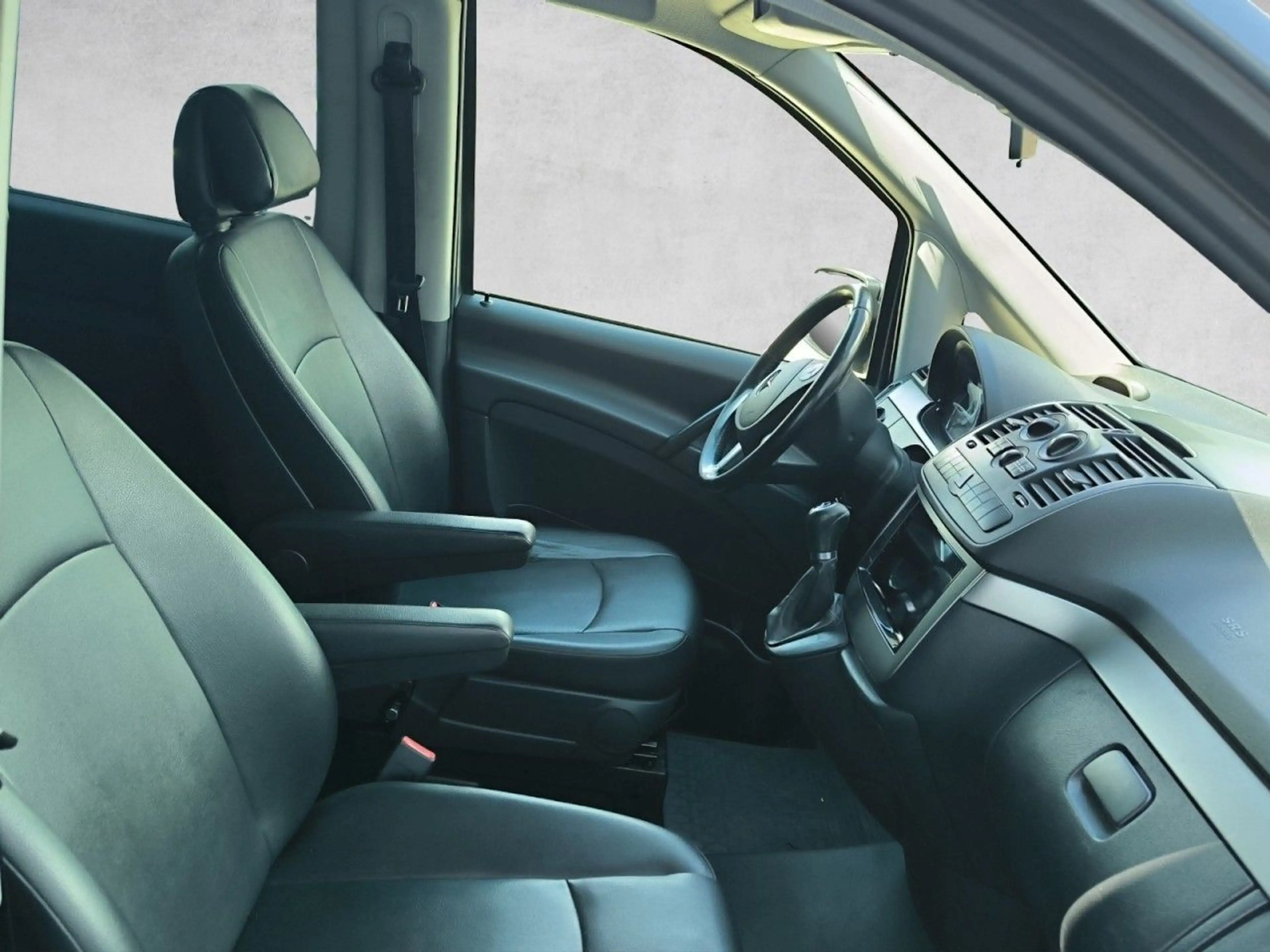 Mercedes-Benz Vito Mixto 116 CDI kompakt (639.601) Nicht an Pr — photo 17