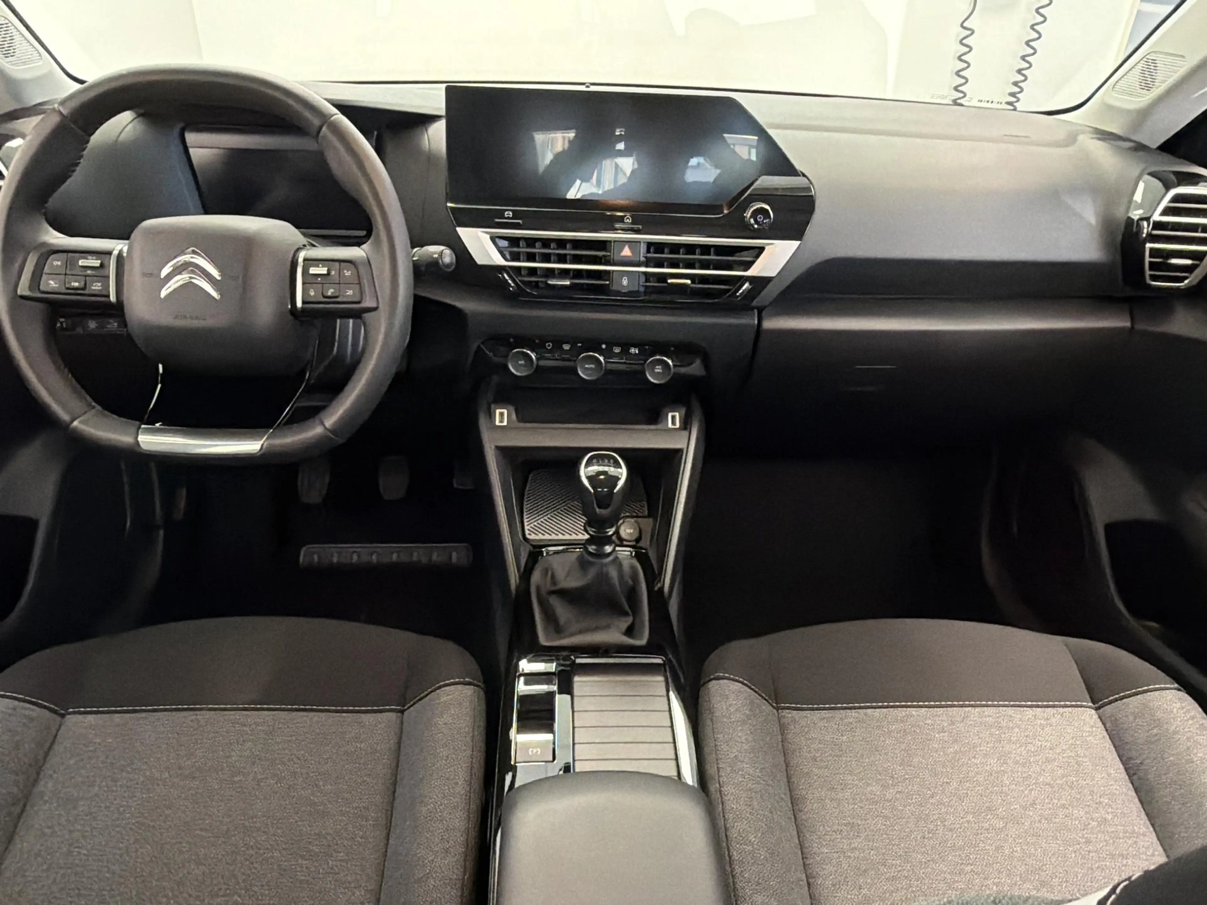 Citroen C4 X 1.2 Puretech 100 You | Navi | Apple Carplay/Androi — photo 6