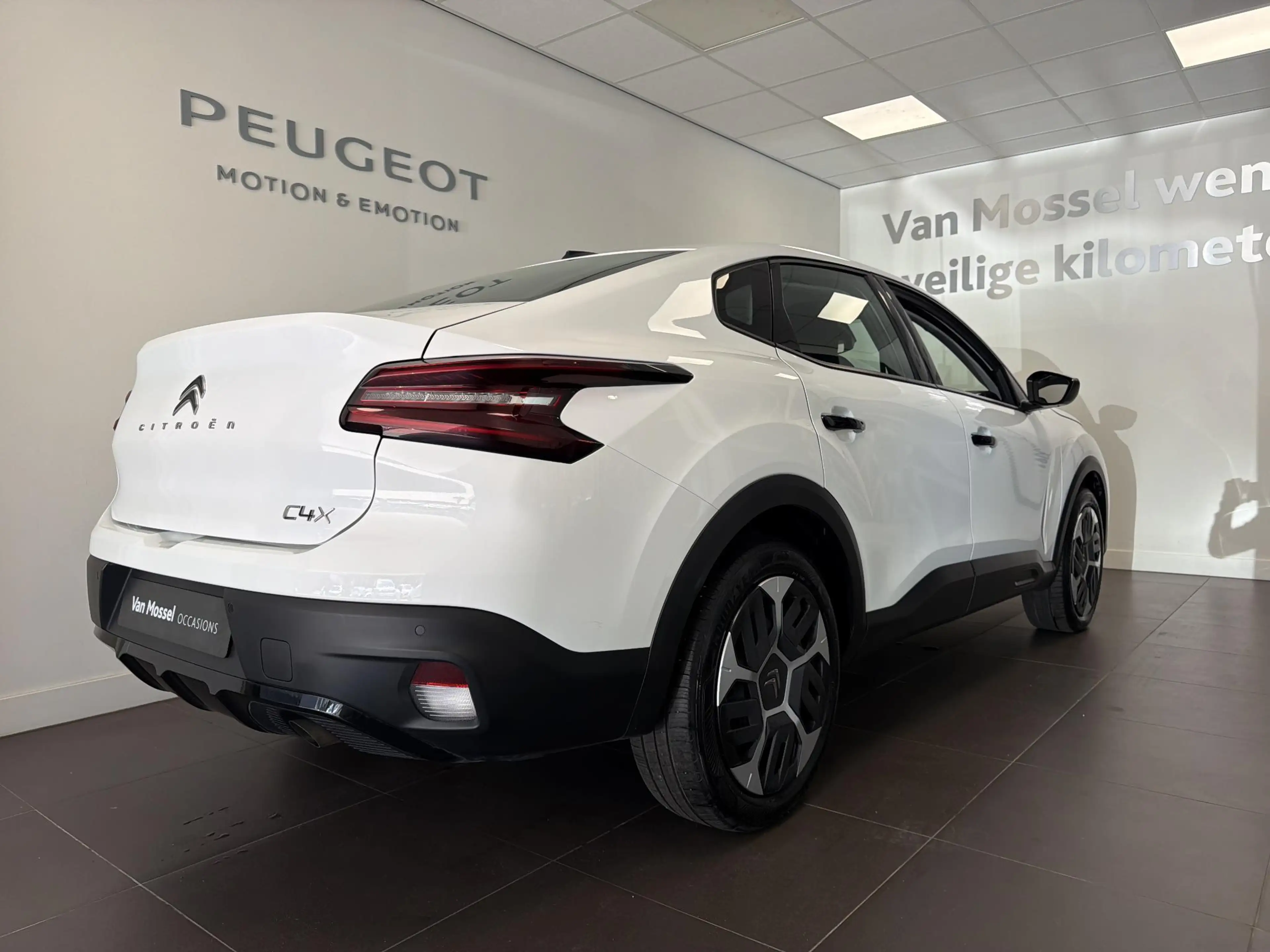 Citroen C4 X 1.2 Puretech 100 You | Navi | Apple Carplay/Androi — photo 3