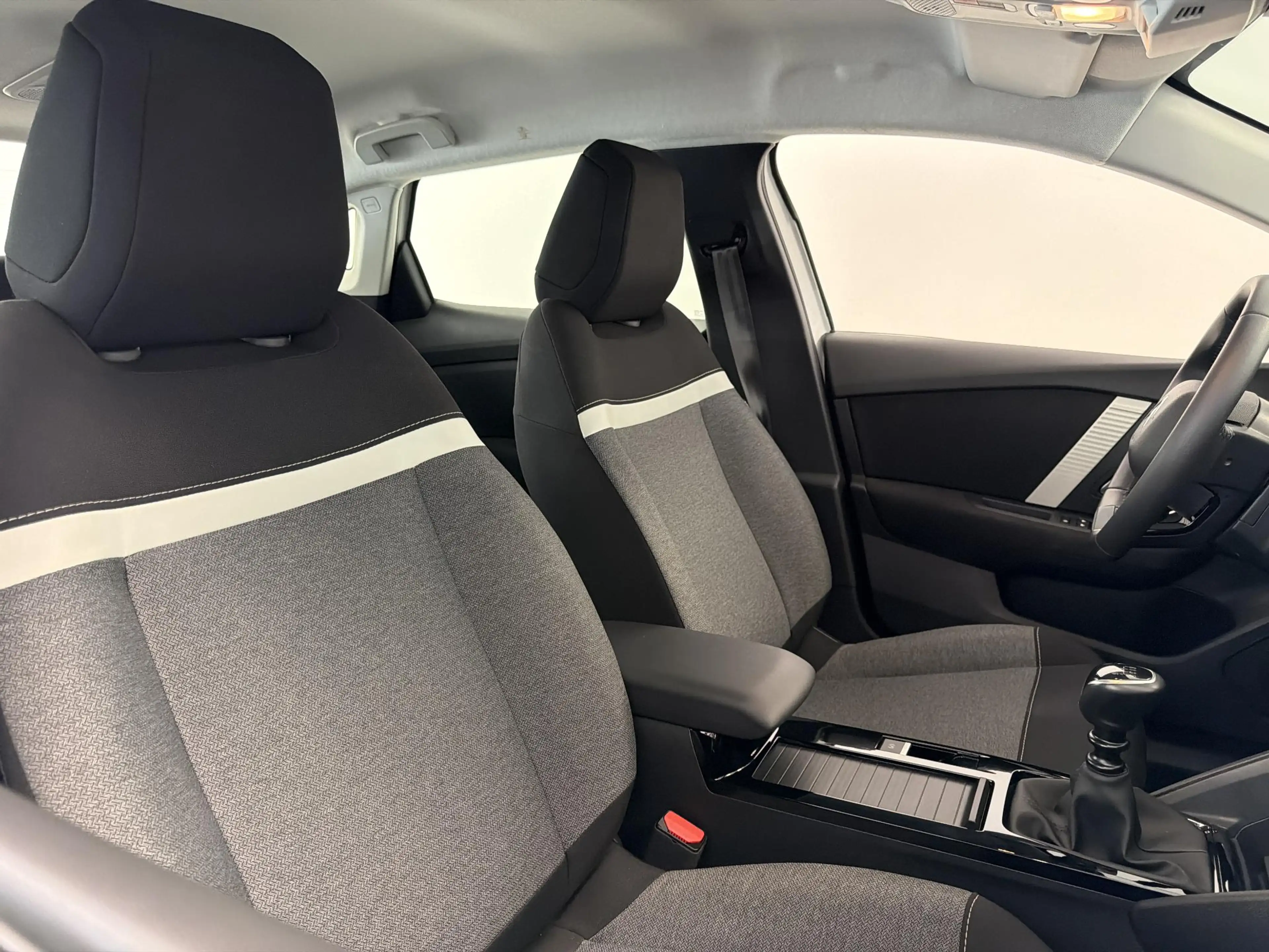 Citroen C4 X 1.2 Puretech 100 You | Navi | Apple Carplay/Androi — photo 7