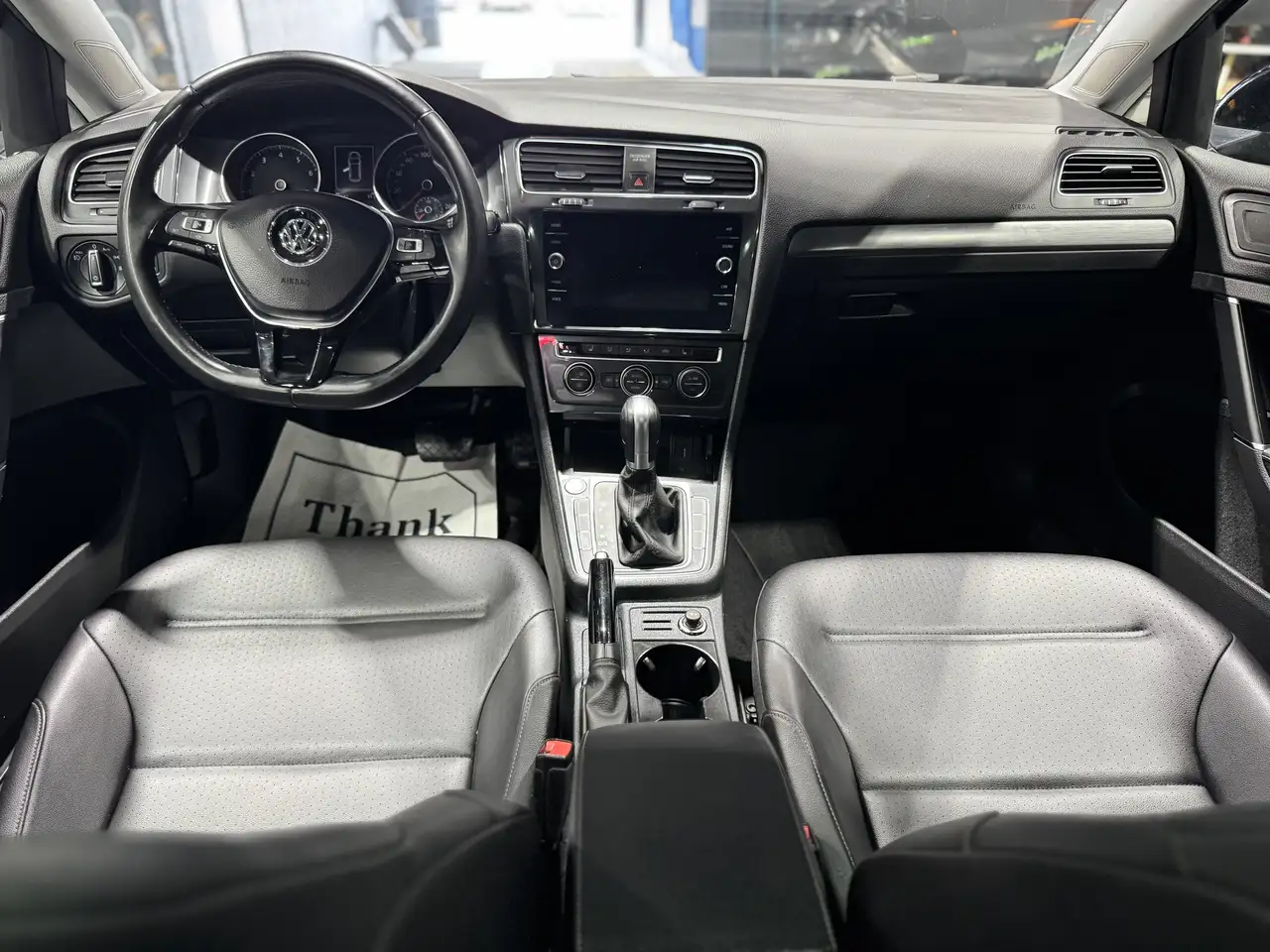 Volkswagen Golf снимка Volkswagen Golf