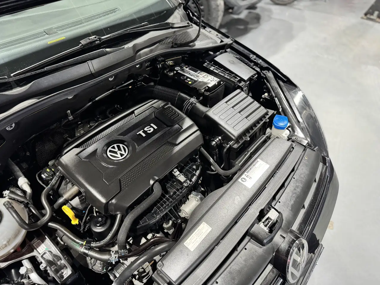 Volkswagen Golf снимка Volkswagen Golf