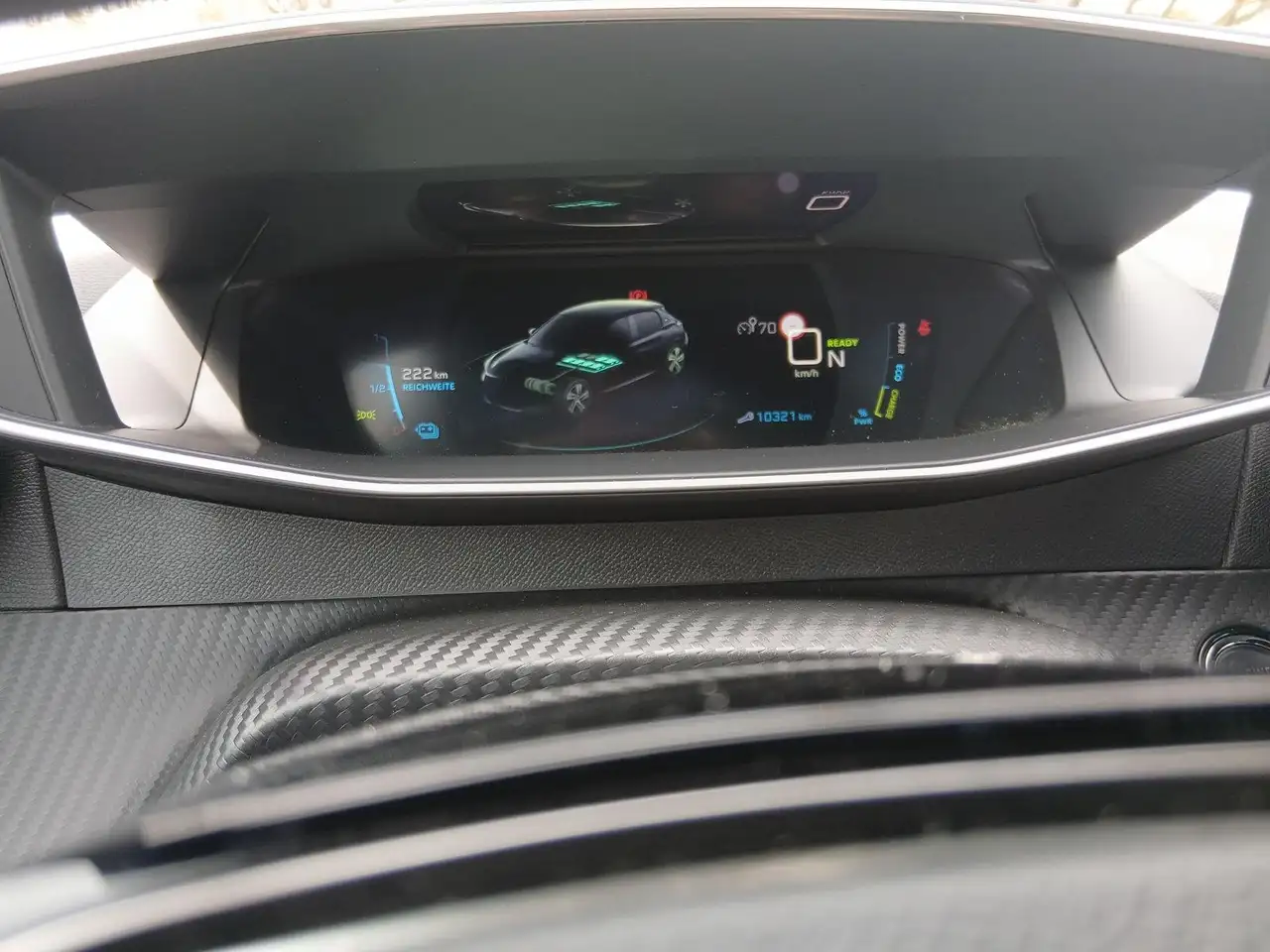 Peugeot e-208 GT+Massagesitz+PDC vorne & hinten 14