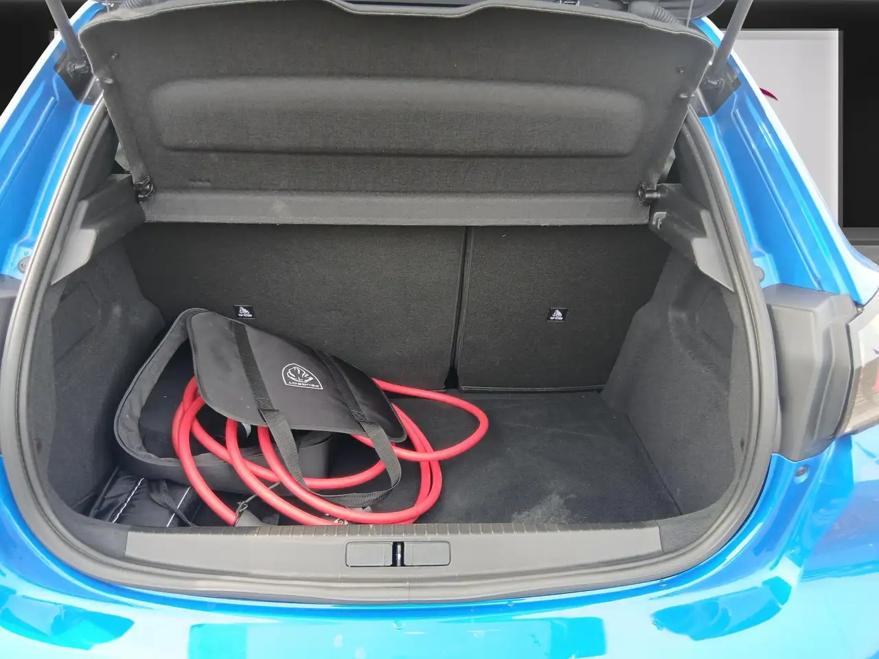 Peugeot e-208 GT+Massagesitz+PDC vorne & hinten 8