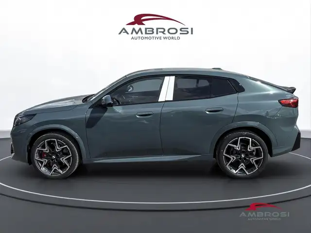 BMW X2 view 4