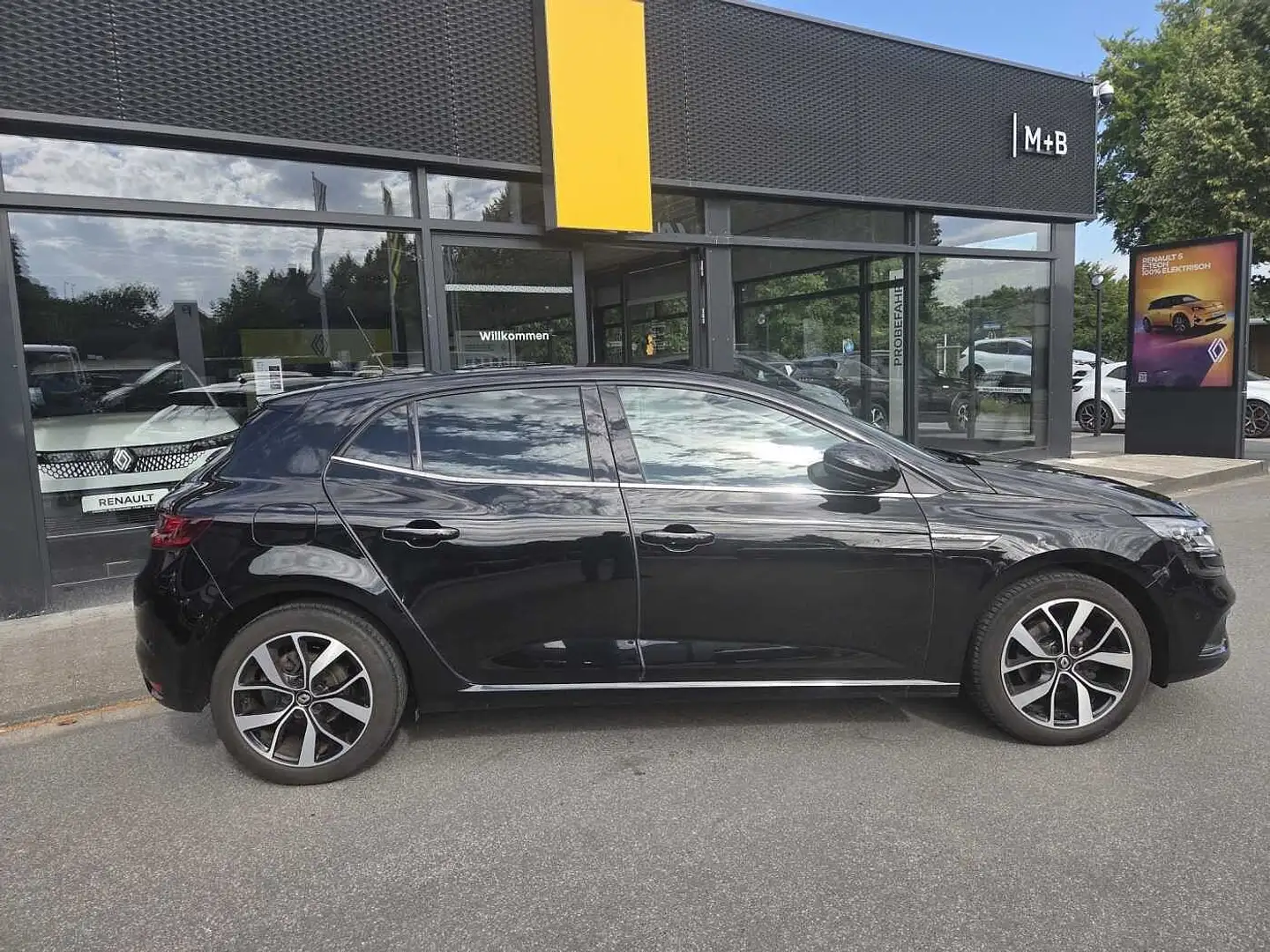 Renault Megane TCe 140 GPF BOSE EDITION Zwart - 2