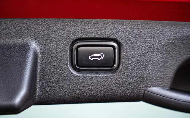 Kia Sportage view 8