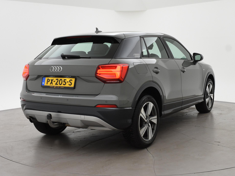 Audi Q2 1.0 TFSI S-TRONIC AUT. S-LINE #LIMITED + LED | ADA — photo 2
