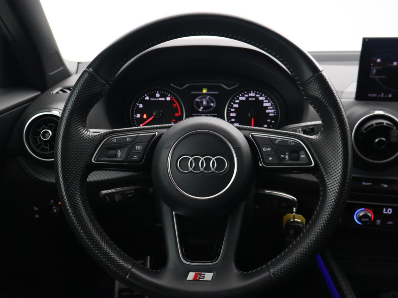 Audi Q2 1.0 TFSI S-TRONIC AUT. S-LINE #LIMITED + LED | ADA — photo 34