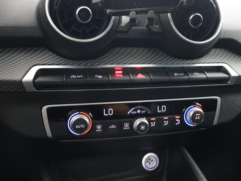 Audi Q2 1.0 TFSI S-TRONIC AUT. S-LINE #LIMITED + LED | ADA — photo 25