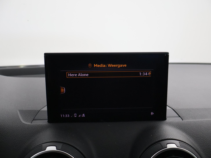 Audi Q2 1.0 TFSI S-TRONIC AUT. S-LINE #LIMITED + LED | ADA — photo 32