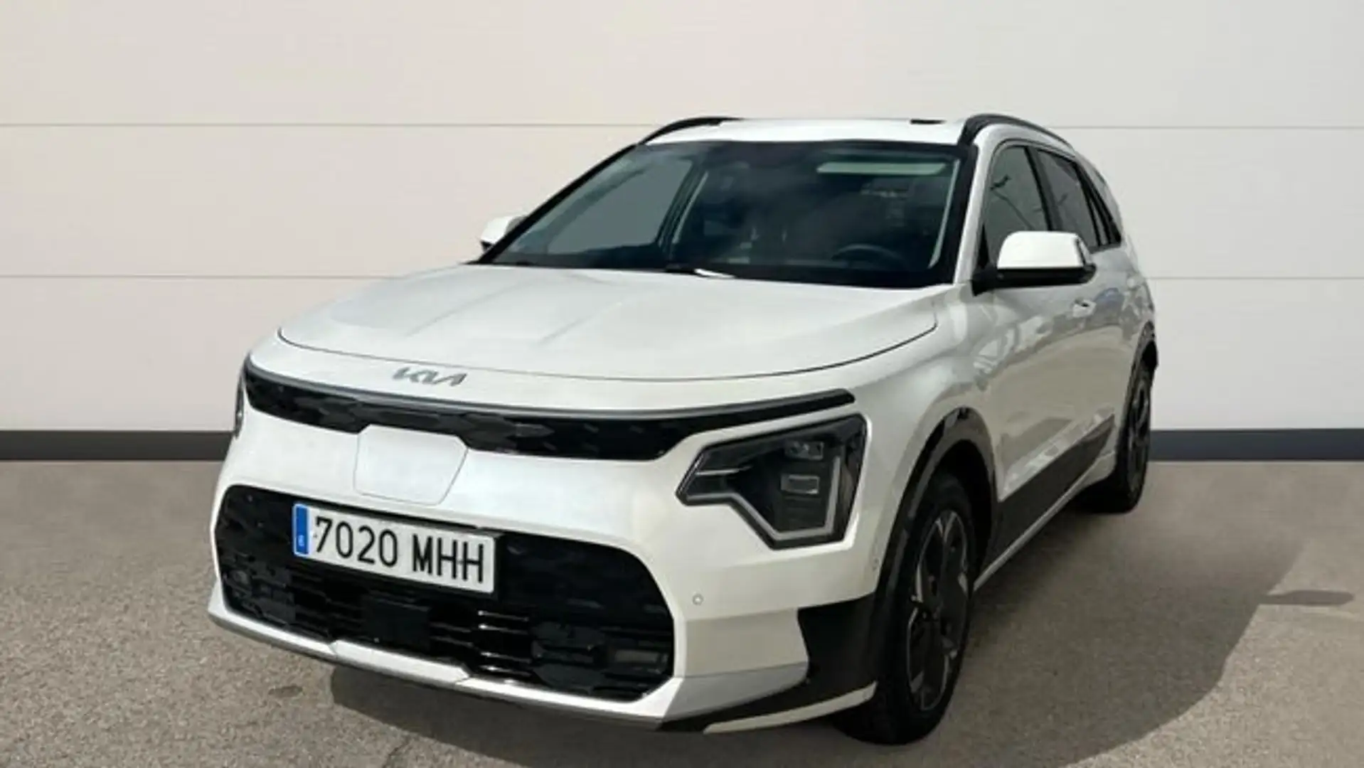 Kia Niro BEV 65KWH 150KW E-NIRO EMOTION 204 5P Blanco - 2