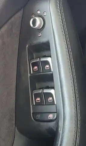 Audi SQ5 view 14