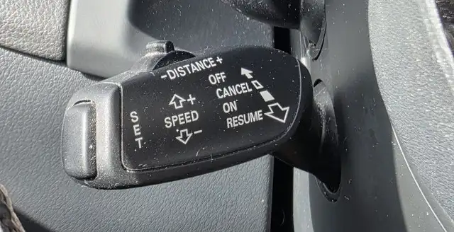 Audi SQ5 view 15