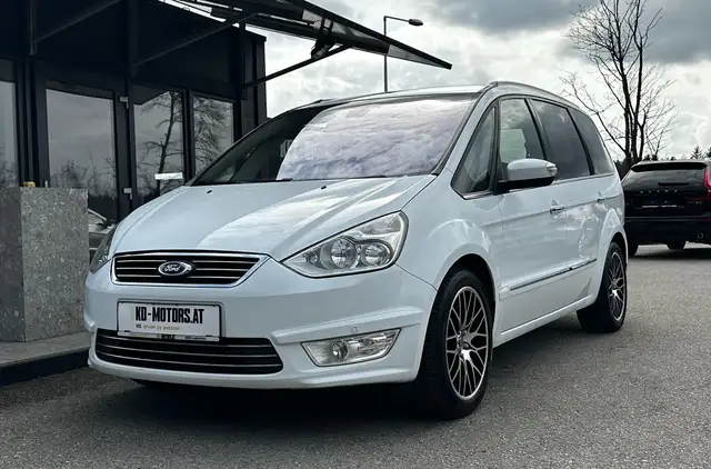 Ford Galaxy Titanium 2,0 TDCI Aut.*1.Besitz*7Sitzer*Leder*Navi
