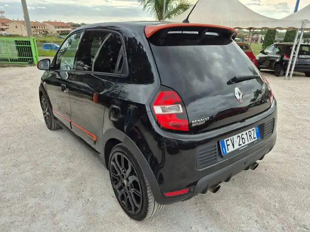 Renault Twingo view 2