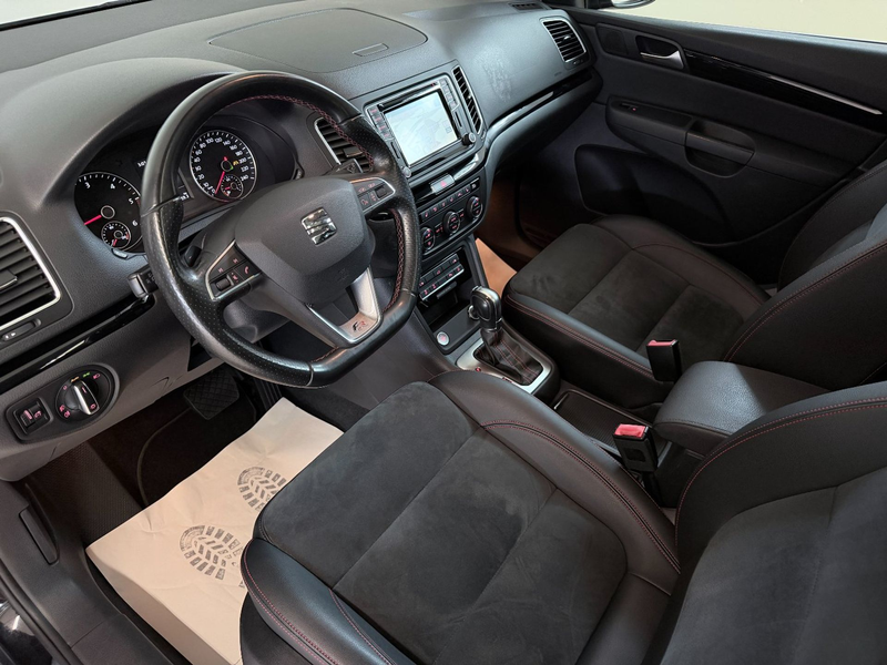 SEAT Alhambra 2.0 TDI FR-Line*1.BESITZ*AHK*PANO*7SITZE* — photo 12
