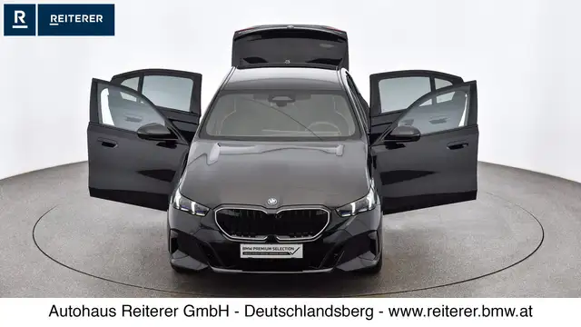 BMW M view 8