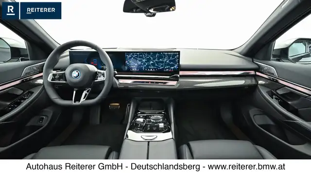 BMW M view 13