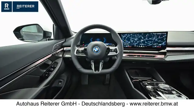 BMW M view 14