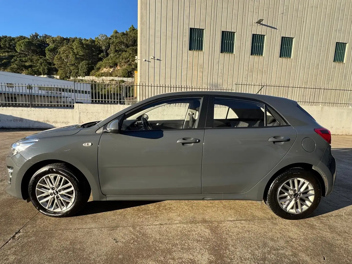 Kia Rio "IN ARRIVO" Rio 1.0 t-gdi mhev Style 100cv imt Gris - 2