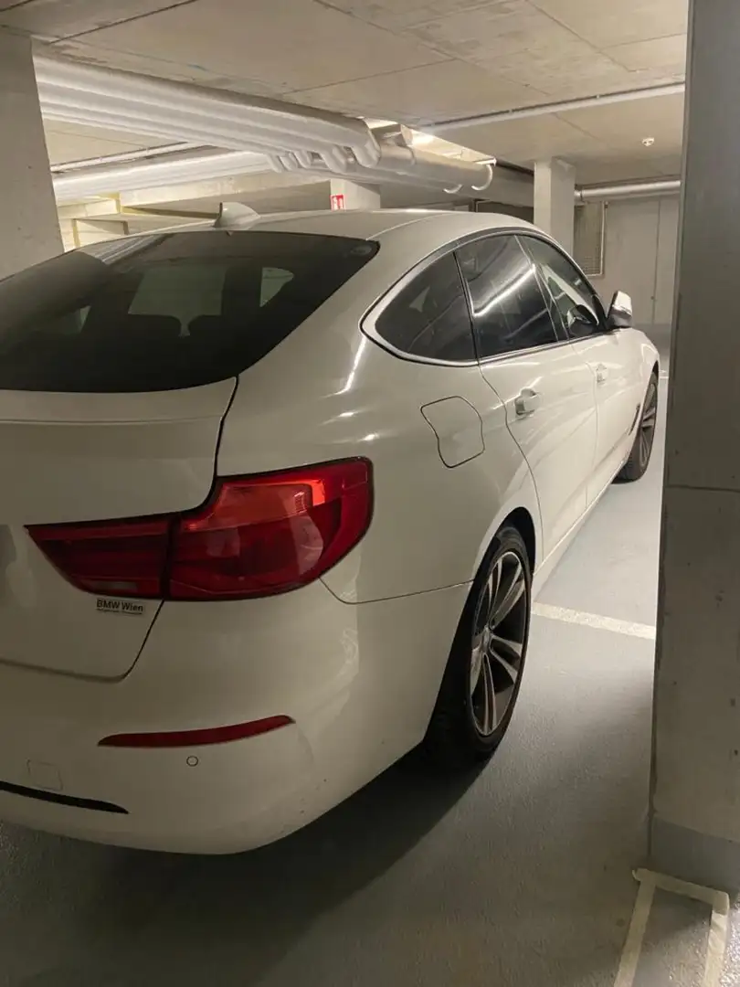 BMW 320 320d xDrive GT Aut. Sport Line - 2