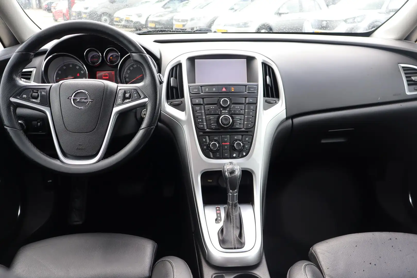 Opel Astra 1.6 Turbo Cosmo Cruise control, Lederen interieur, Zwart - 2
