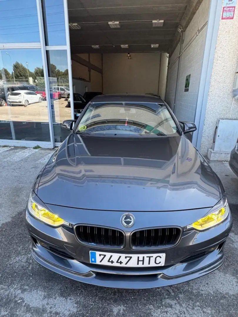 BMW 316 316d Touring Essential Edition Gris - 1