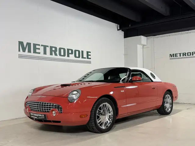 Ford Thunderbird M0942