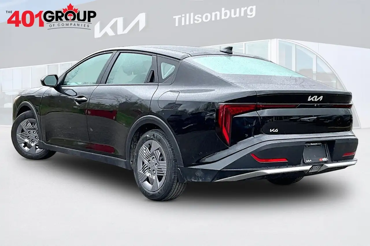 Kia K4 снимка Kia K4