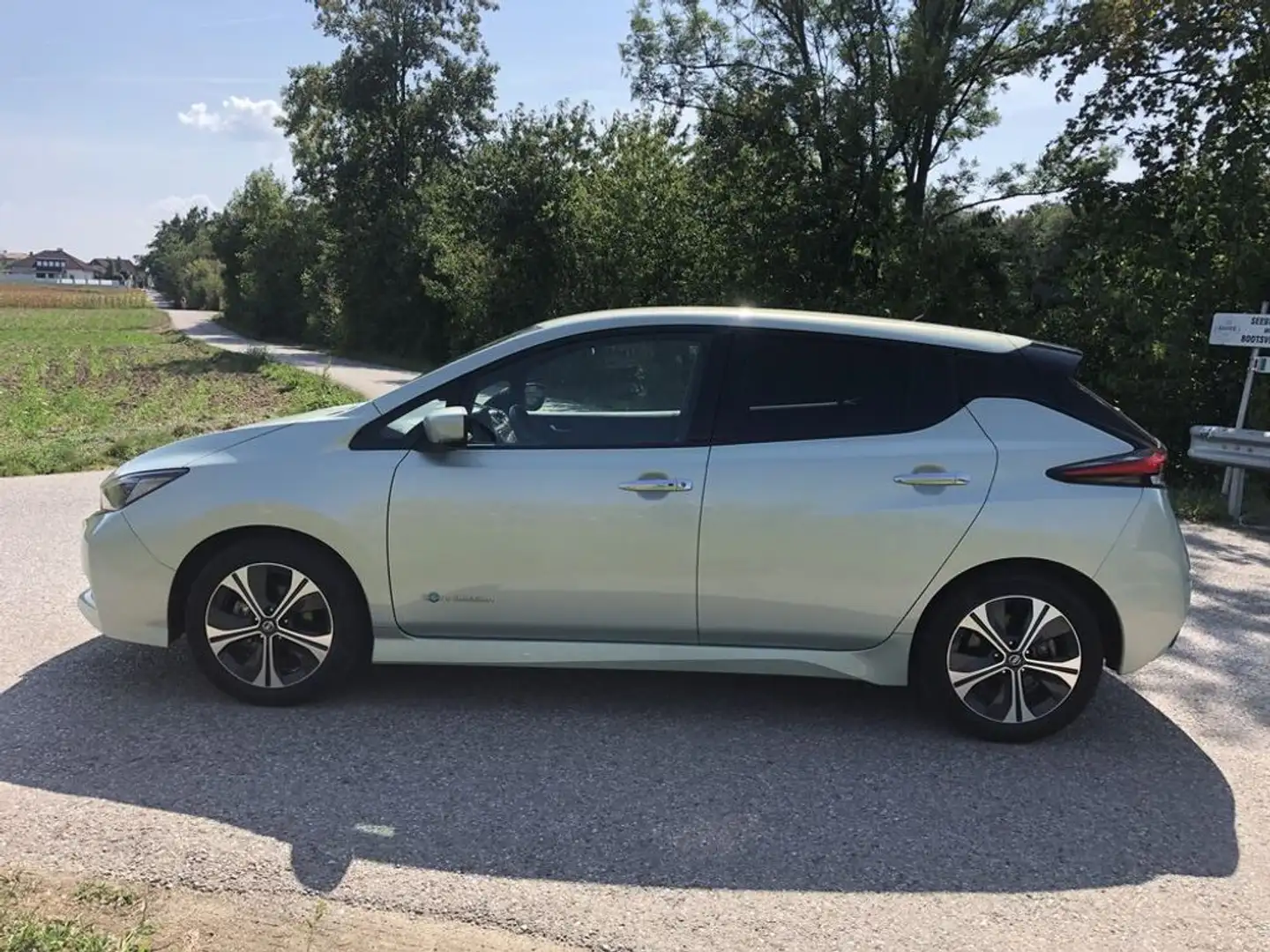 Nissan Leaf 2 Zero Edition - 270 km Reichweite* Vert - 2