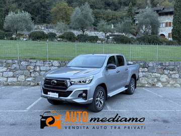 2.4 D-4D 4WD 4p. DC Executive GANCIO CC ADATTIVO