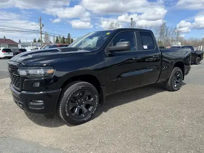 2026 RAM 1500 Express Quad Cab 4WD