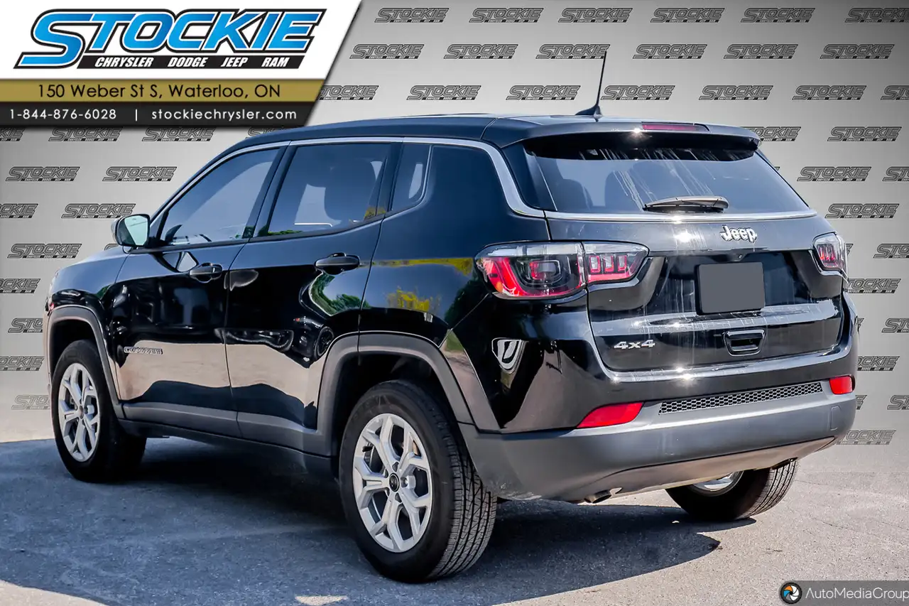 Jeep Compass photo Jeep Compass