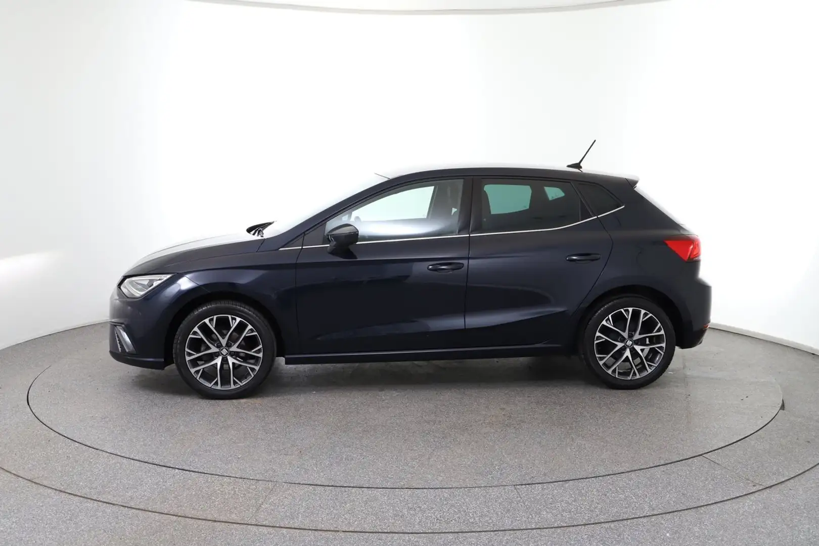 SEAT Ibiza Xcellence 1.0 TSI Blau - 2