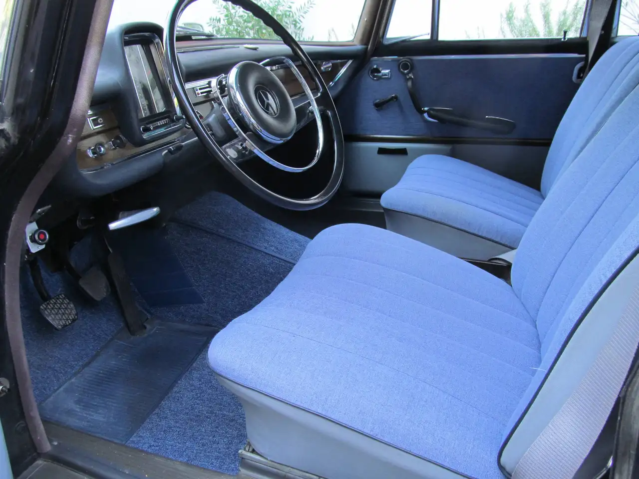 Mercedes-Benz 220 SE große Heckflosse HU-Sept.2027 Oldtimer, foto 11