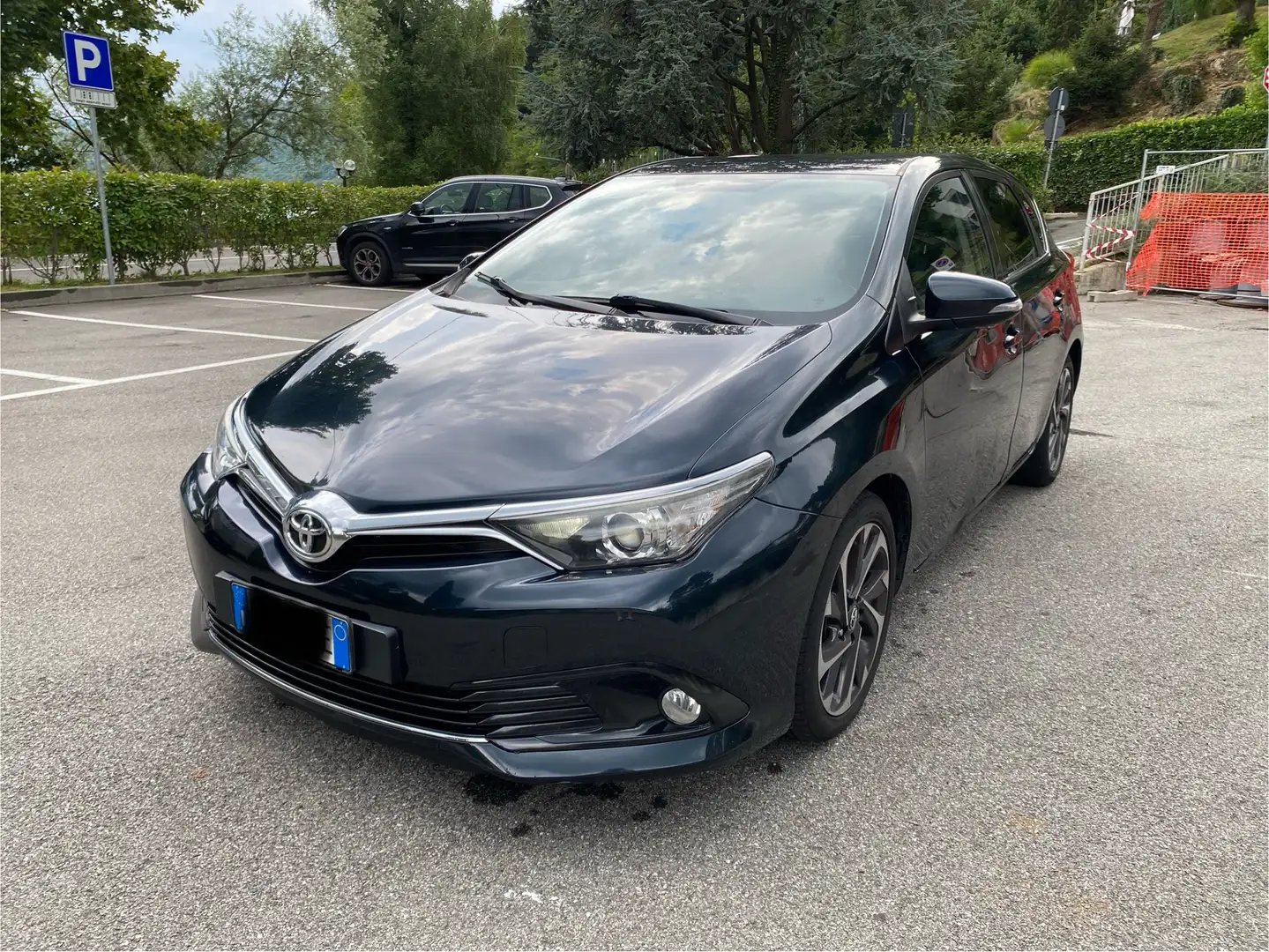 Toyota Auris 5p 2.0 d-4d Active - 1