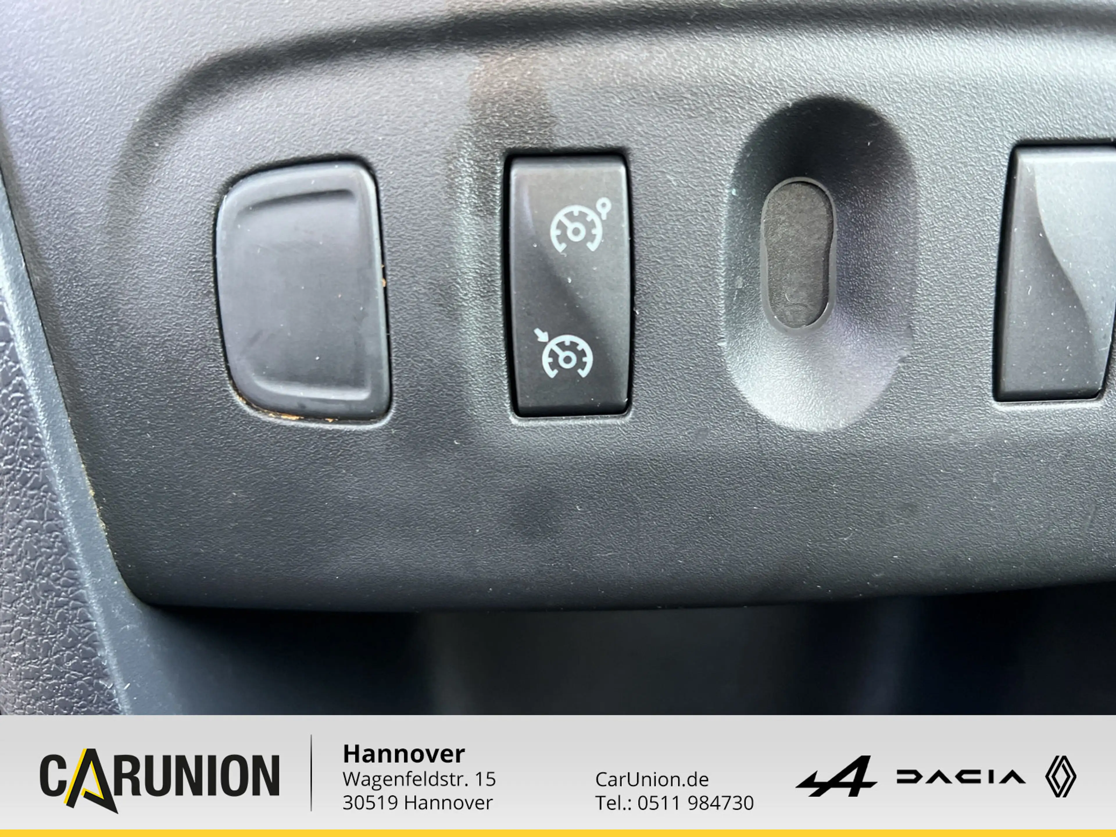Dacia Logan MCV Comfort Blue dCi 95 — photo 14