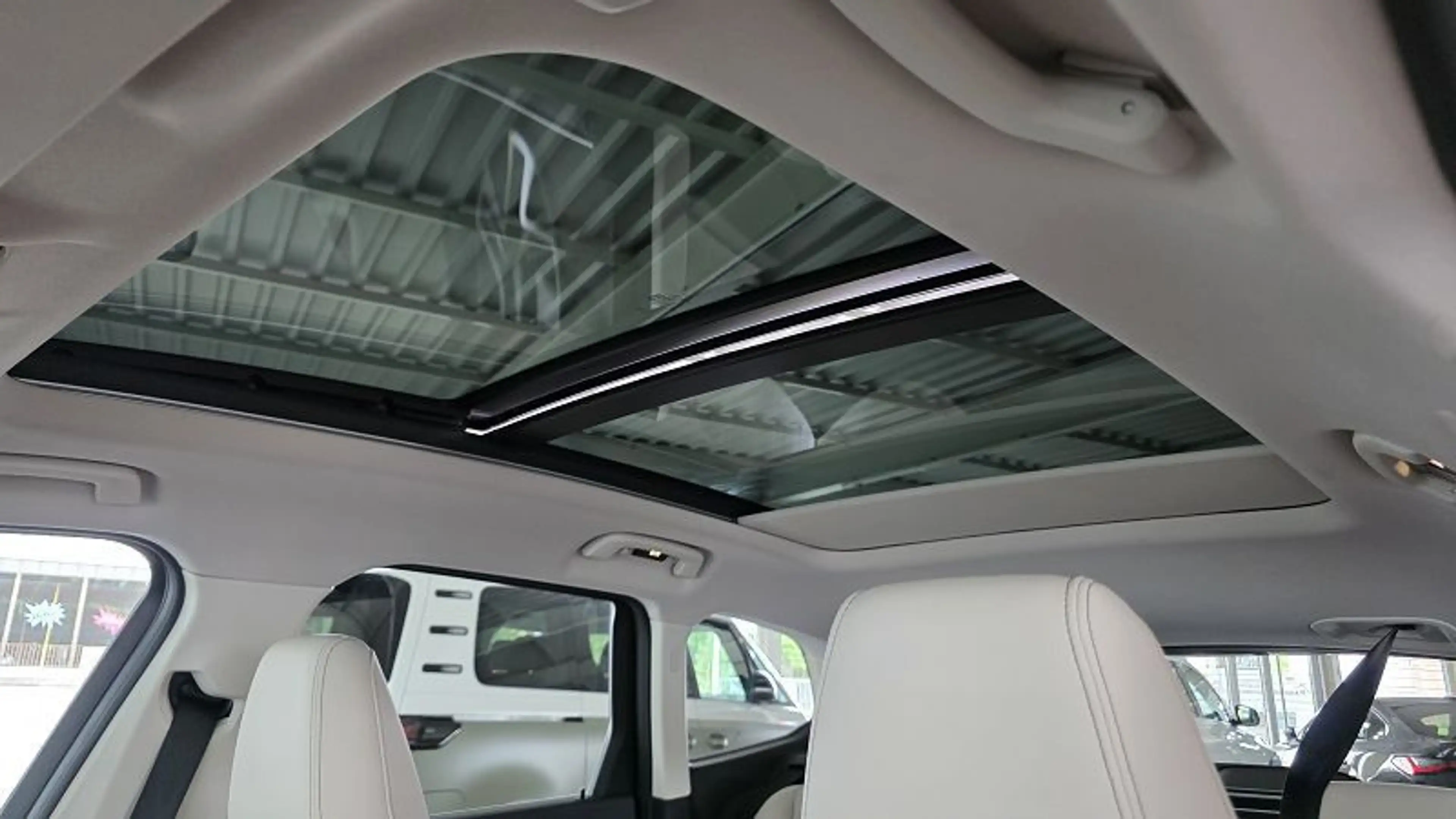 BMW iX1 xLine*Pano*Inno*HuD*Kam+Park*SH*Spu 93,5% — photo 13