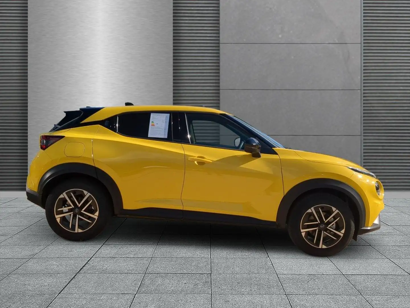 Nissan Juke N-Connecta SHZ+LKHZ+PDC 1.0 DIG-T 84 kW (114 PS... Gelb - 2